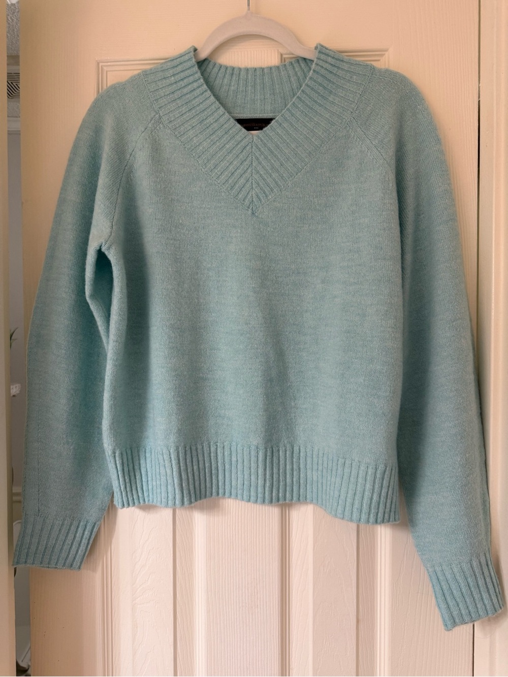 Banana Republic Soft V-Neck Sweater - Light Blue